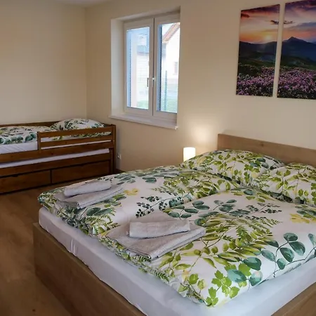 Family * Nová Lesná